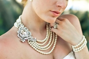 PEARL FASHION: 5 Reasons Why Every Women Needs Pearls
