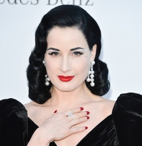 CELEBRITY PEARL FASHION: Dita Von Teese in Dangling Pearl Earrings