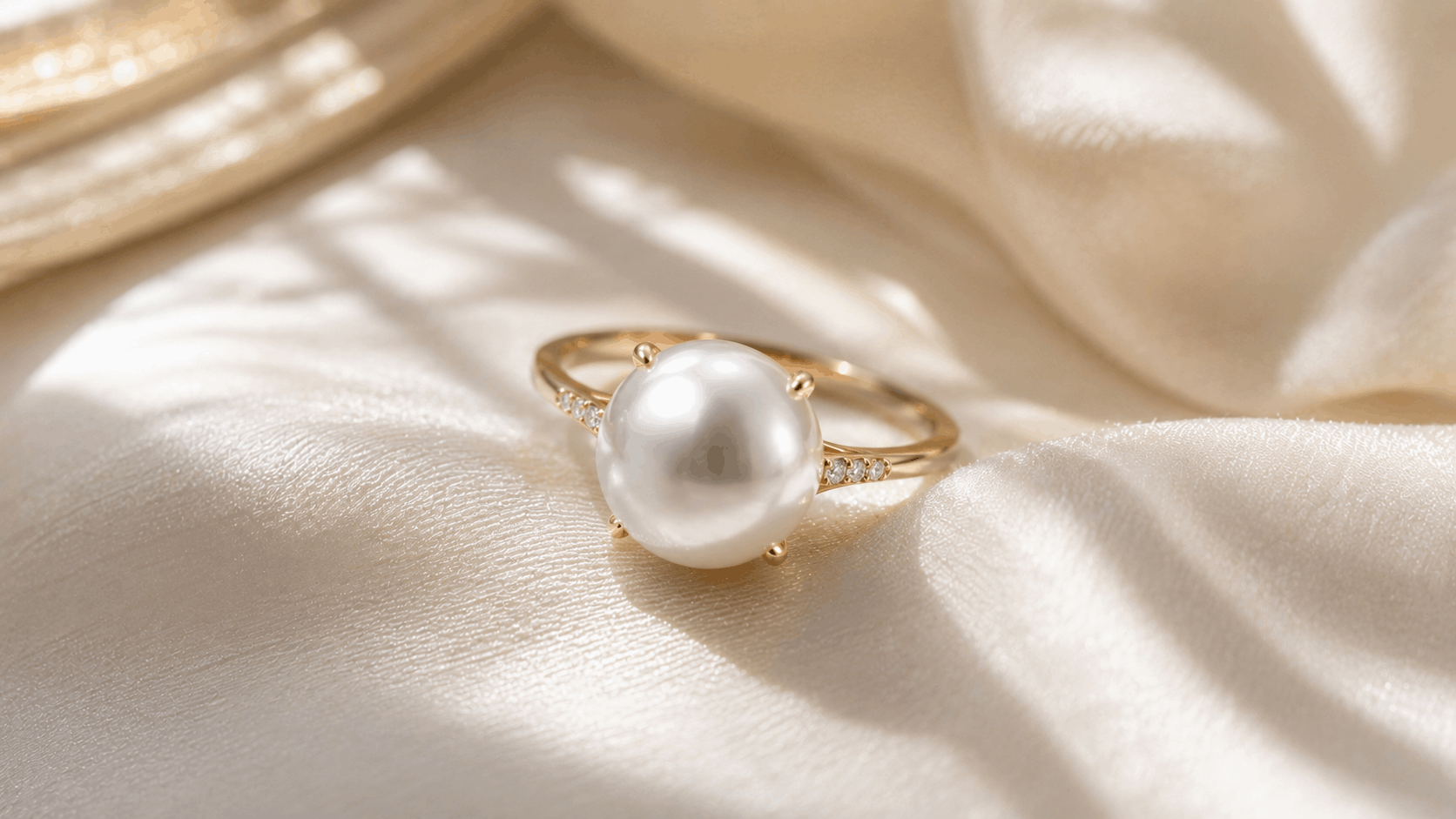 03. Pierścionki South Sea Pearl Rings jako Pierścionki Zaręczynowe